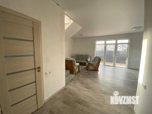 Дом 107м&sup2;, 2-этажный, участок 3 сот.  