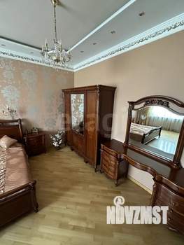 Дом 485м&sup2;, 2-этажный, участок 7 сот.  