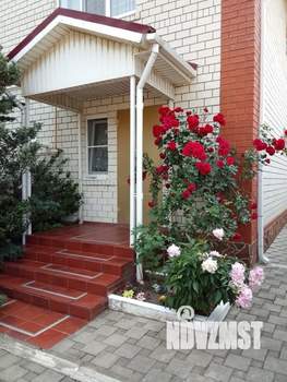 Дом 267м&sup2;, 2-этажный, участок 9 сот.  