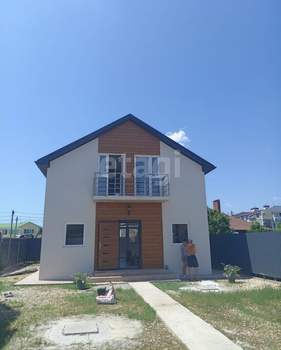 Дом 107м², 2-этажный, участок 5 сот.  