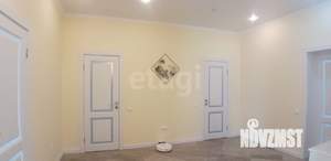 Дом 235м&sup2;, 2-этажный, участок 6 сот.  