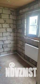 Дом 60м², 2-этажный, участок 6 сот.  