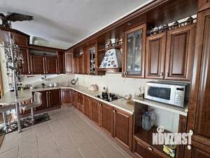 Дом 336м&sup2;, 2-этажный, участок 4 сот.  