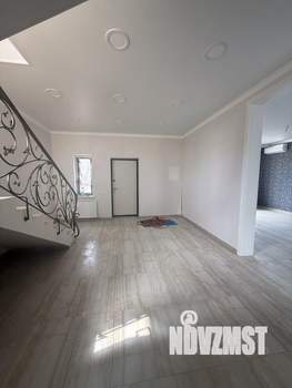 Дом 137м&sup2;, 2-этажный, участок 4 сот.  