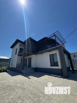 Дом 270м², 2-этажный, участок 6 сот.  