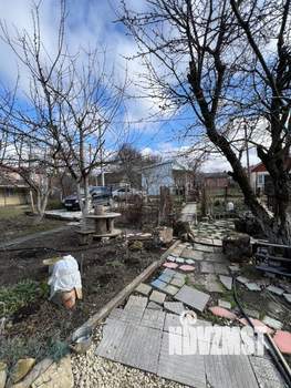 Дом 125м&sup2;, 2-этажный, участок 5 сот.  