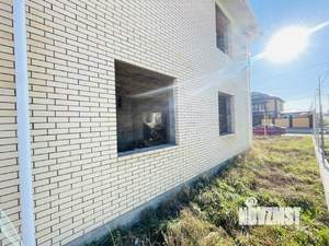 Дом 180м&sup2;, 2-этажный, участок 3 сот.  