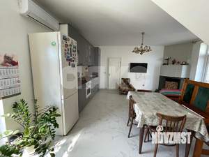 Дом 132м&sup2;, 3-этажный, участок 5 сот.  