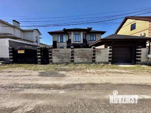 Дом 260м&sup2;, 2-этажный, участок 7 сот.  