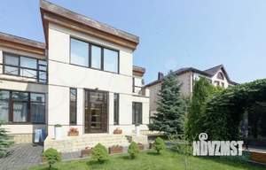 Дом 420м&sup2;, 2-этажный, участок 6 сот.  