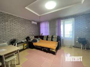 Дом 90м&sup2;, 2-этажный, участок 7 сот.  