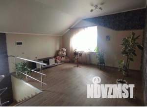 Дом 172м&sup2;, 2-этажный, участок 4 сот.  