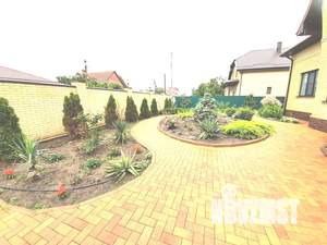 Дом 197м², 2-этажный, участок 13 сот.  