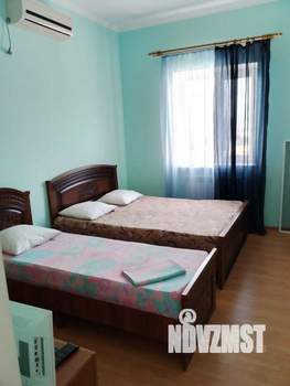 Дом 240м², 2-этажный, участок 4 сот.  