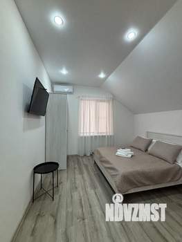 Дом 156м&sup2;, 2-этажный, участок 4 сот.  