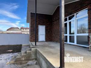 Дом 110м&sup2;, 1-этажный, участок 6 сот.  