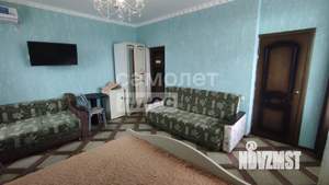 Коттедж 563м², 3-этажный, участок 8 сот.  