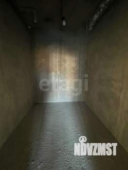 Дом 363м&sup2;, 2-этажный, участок 8 сот.  