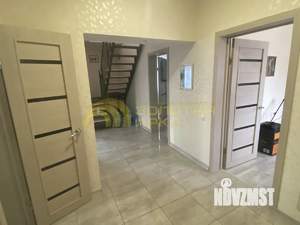 Дом 110м&sup2;, 2-этажный, участок 6 сот.  