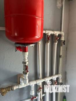 Дом 40м&sup2;, 2-этажный, участок 15 сот.  