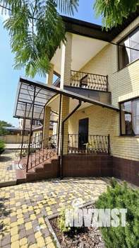Дом 350м², 2-этажный, участок 10 сот.  