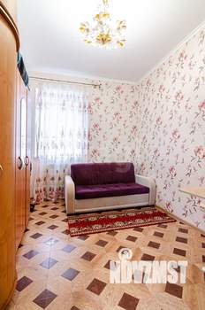 Дом 800м², 2-этажный, участок 6 сот.  