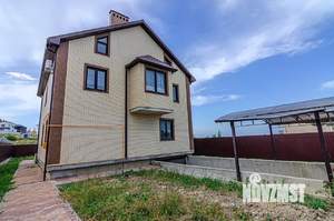 Дом 433м&sup2;, 2-этажный, участок 7 сот.  