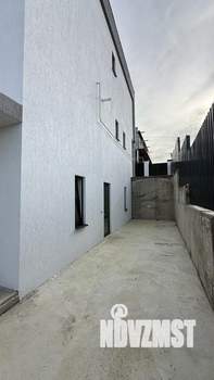 Дом 151м&sup2;, 2-этажный, участок 3 сот.  