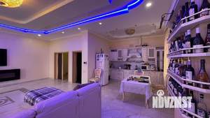 Дом 475м&sup2;, 2-этажный, участок 8 сот.  