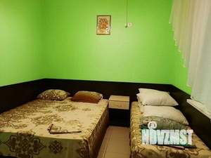 Дом 230м&sup2;, 2-этажный, участок 4 сот.  