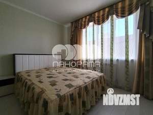 Дом 140м², 2-этажный, участок 5 сот.  