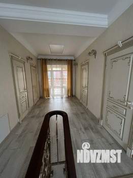 Дом 360м², 2-этажный, участок 9 сот.  