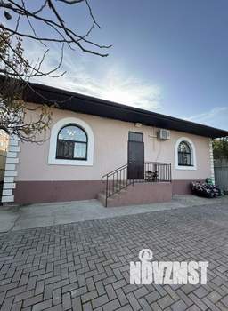 Дом 98м&sup2;, 1-этажный, участок 3 сот.  