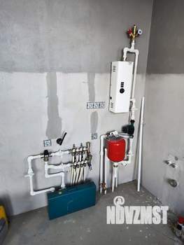 Дом 65м&sup2;, 2-этажный, участок 4 сот.  