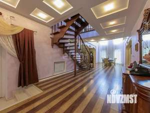 Дом 434м&sup2;, 2-этажный, участок 11 сот.  