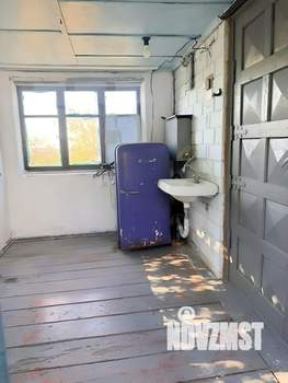 Дом 30м², 2-этажный, участок 5 сот.  