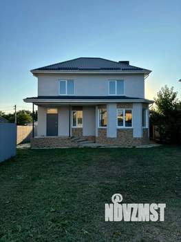 Дом 250м&sup2;, 3-этажный, участок 5 сот.  