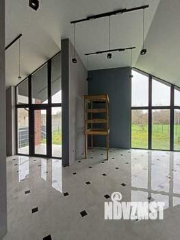 Дом 130м², 2-этажный, участок 8 сот.  