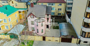 Дом 212м², 3-этажный, участок 5 сот.  