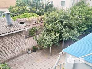 Дом 68м&sup2;, 2-этажный, участок 4 сот.  