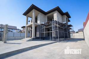 Дом 276м&sup2;, 2-этажный, участок 5 сот.  