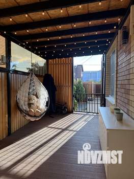 Дом 220м², 2-этажный, участок 4 сот.  