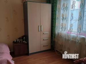 Дом 70м&sup2;, 2-этажный, участок 5 сот.  