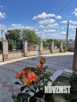 Таунхаус 225м², 3-этажный, участок 2 сот.  