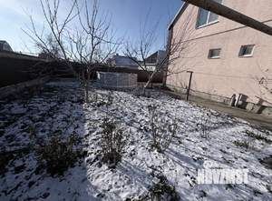 Дом 240м&sup2;, 3-этажный, участок 8 сот.  