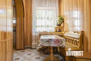 Дом 259м&sup2;, 3-этажный, участок 5 сот.  