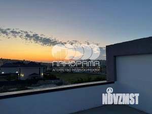 Дом 210м&sup2;, 2-этажный, участок 3 сот.  