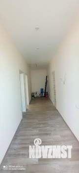 Дом 90м&sup2;, 2-этажный, участок 3 сот.  