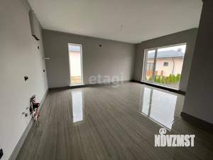 Дом 130м&sup2;, 2-этажный, участок 4 сот.  