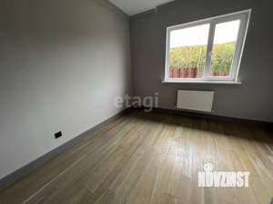 Дом 130м&sup2;, 2-этажный, участок 4 сот.  